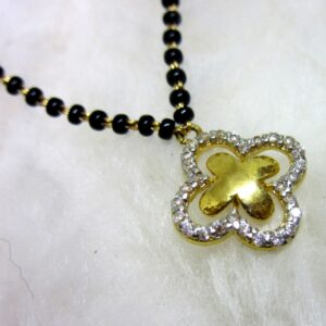 Gold mangalsutra dokiya