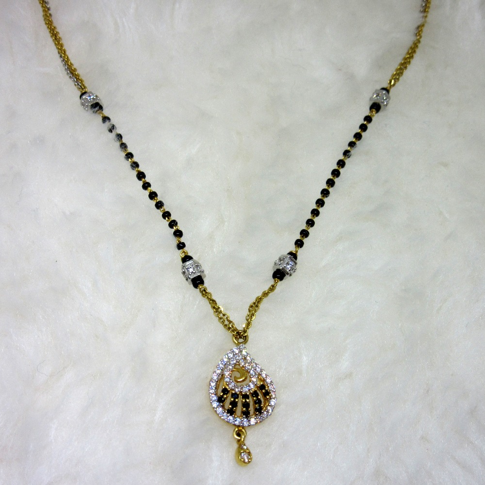 Gold stone mangalsutra dokiya