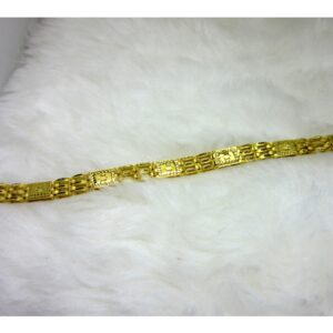 Gold dailywear gents bracelet