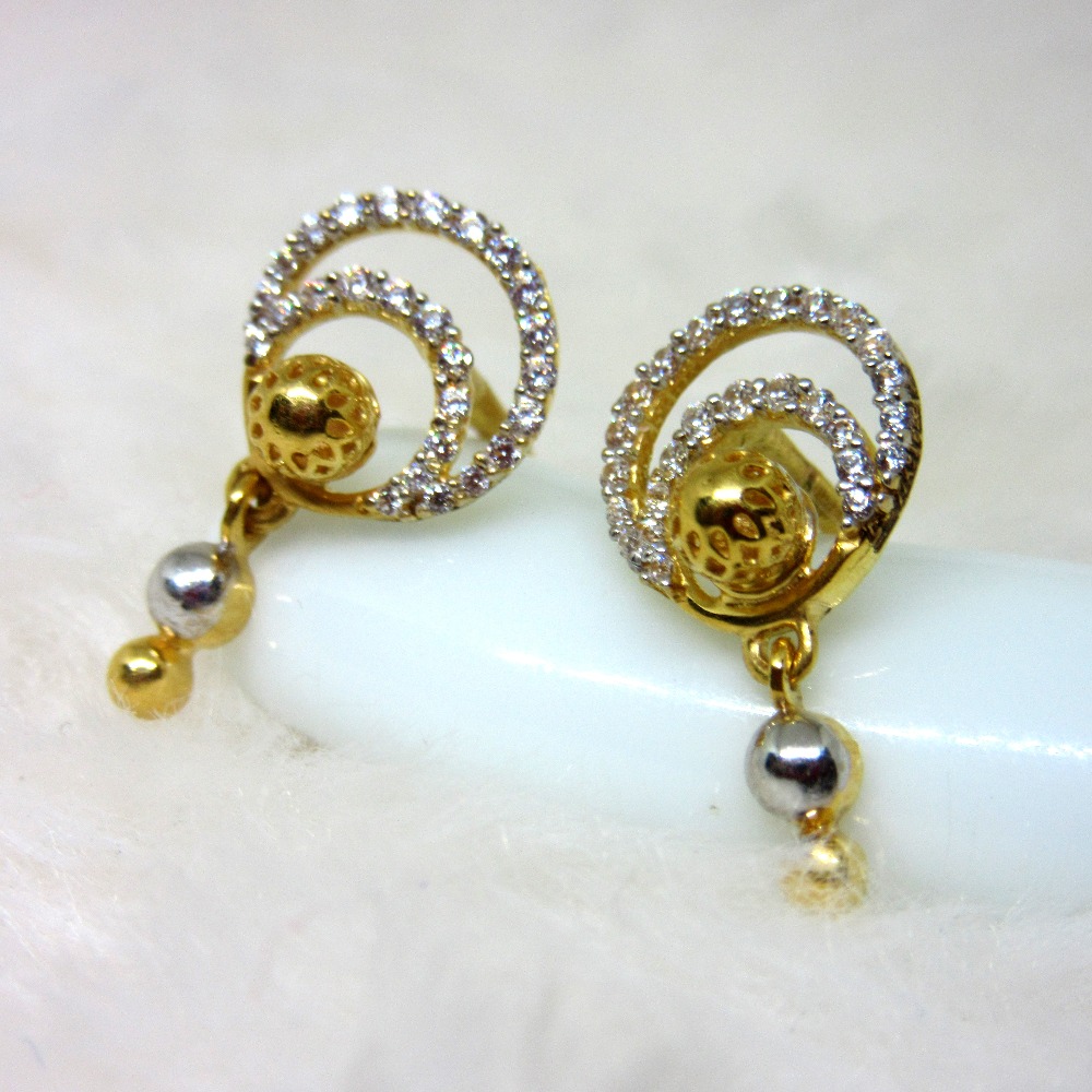 Gold hm916 pendant set - Image 3