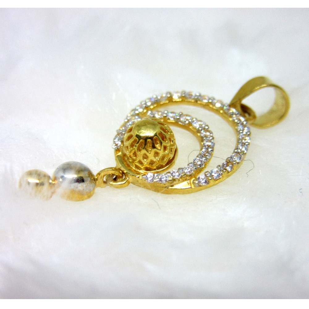 Gold hm916 pendant set - Image 2