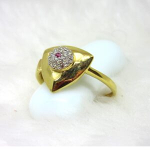 Gold shield shaped clustered ring