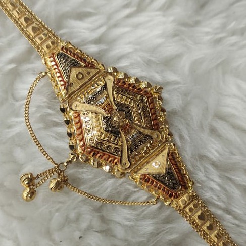22k gold lockit affected design