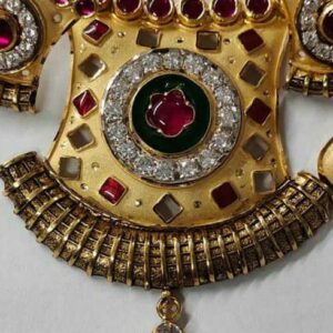 22k gold white & Pink stone pandal
