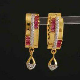 22k Gold Uv Bali Red And White Stones