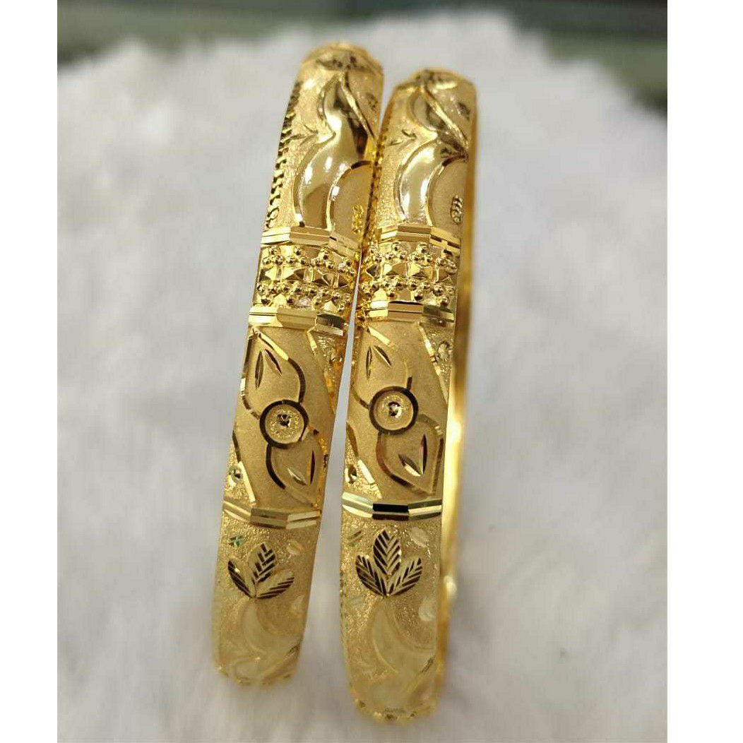 22 k gold 916 Bangle
