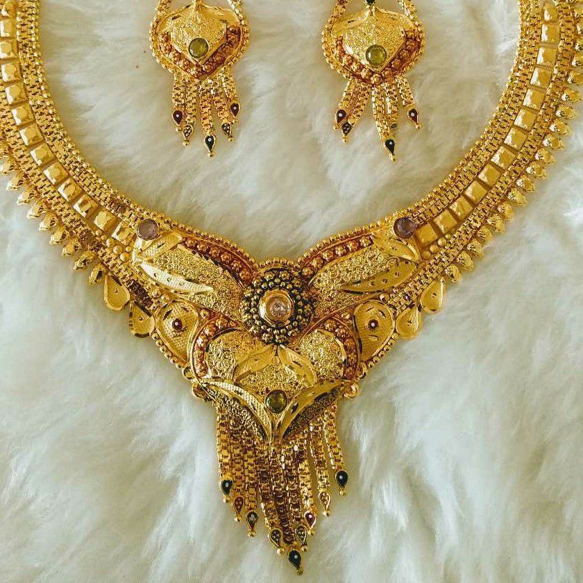 Gold necklace set butii - Image 3