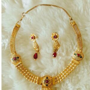 Gold Necklace Set Butii