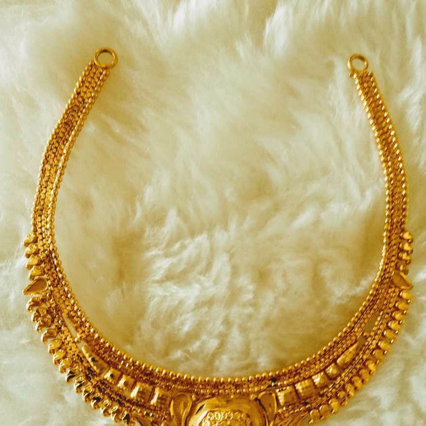 Gold Necklace Set - Image 2