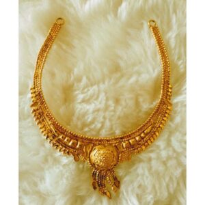 Gold Necklace Set