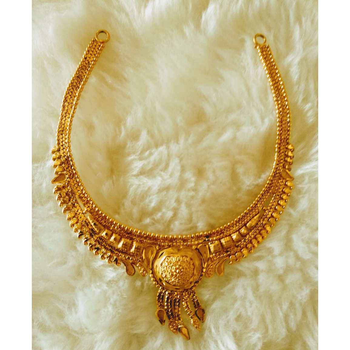Gold Necklace Set