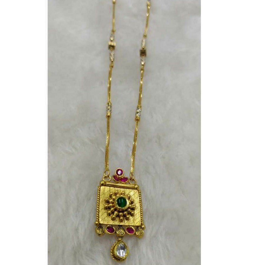 Gold chain Pandal White Or Green Stone - Image 3