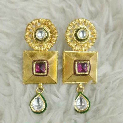 Gold Fancy antique earrings