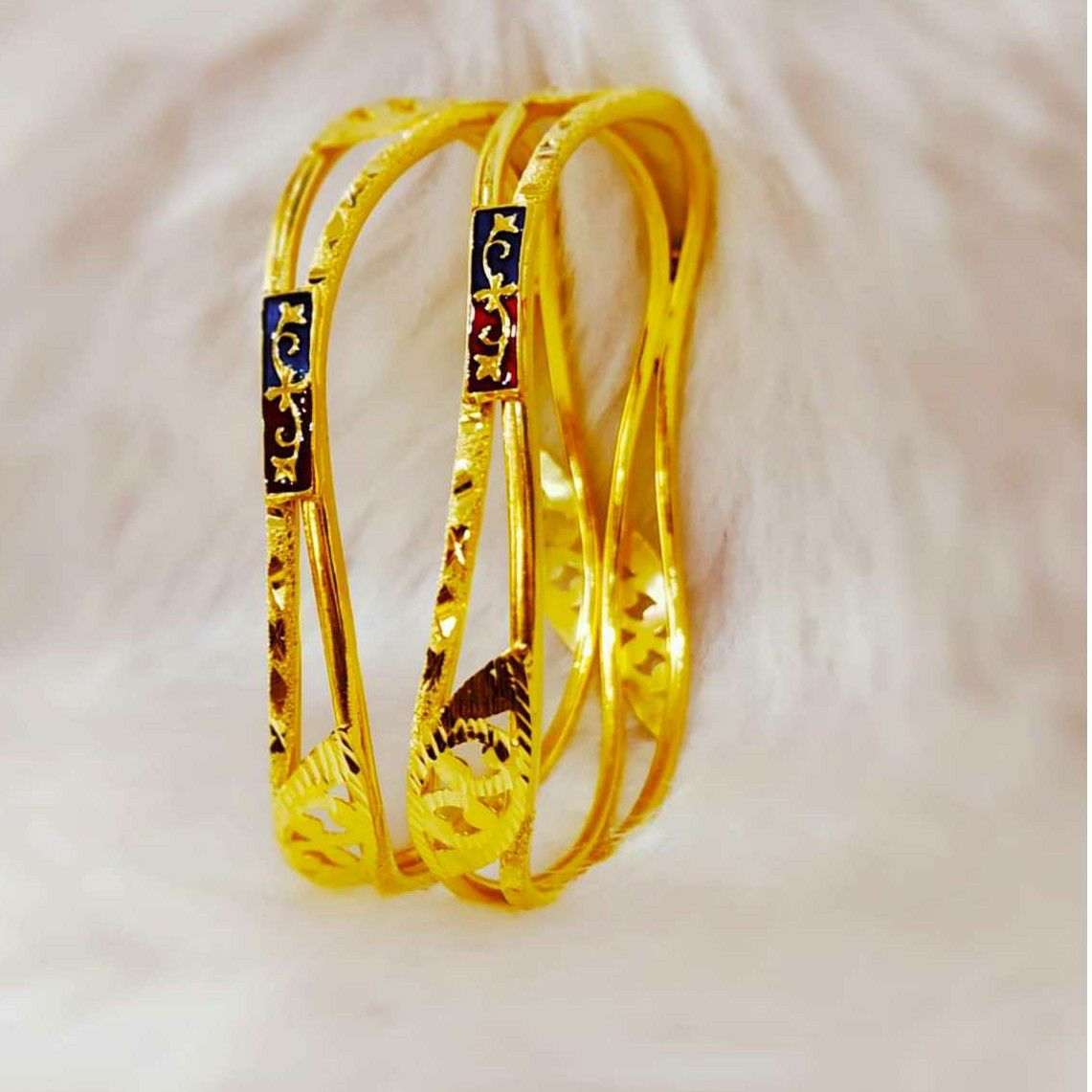 Gold Bangle Atreactive Dijain