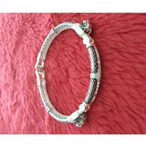 850 Silver Kadali