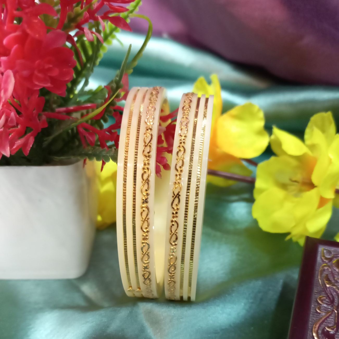 22KT Gold  Plated Antique  Design Plastic Kangan