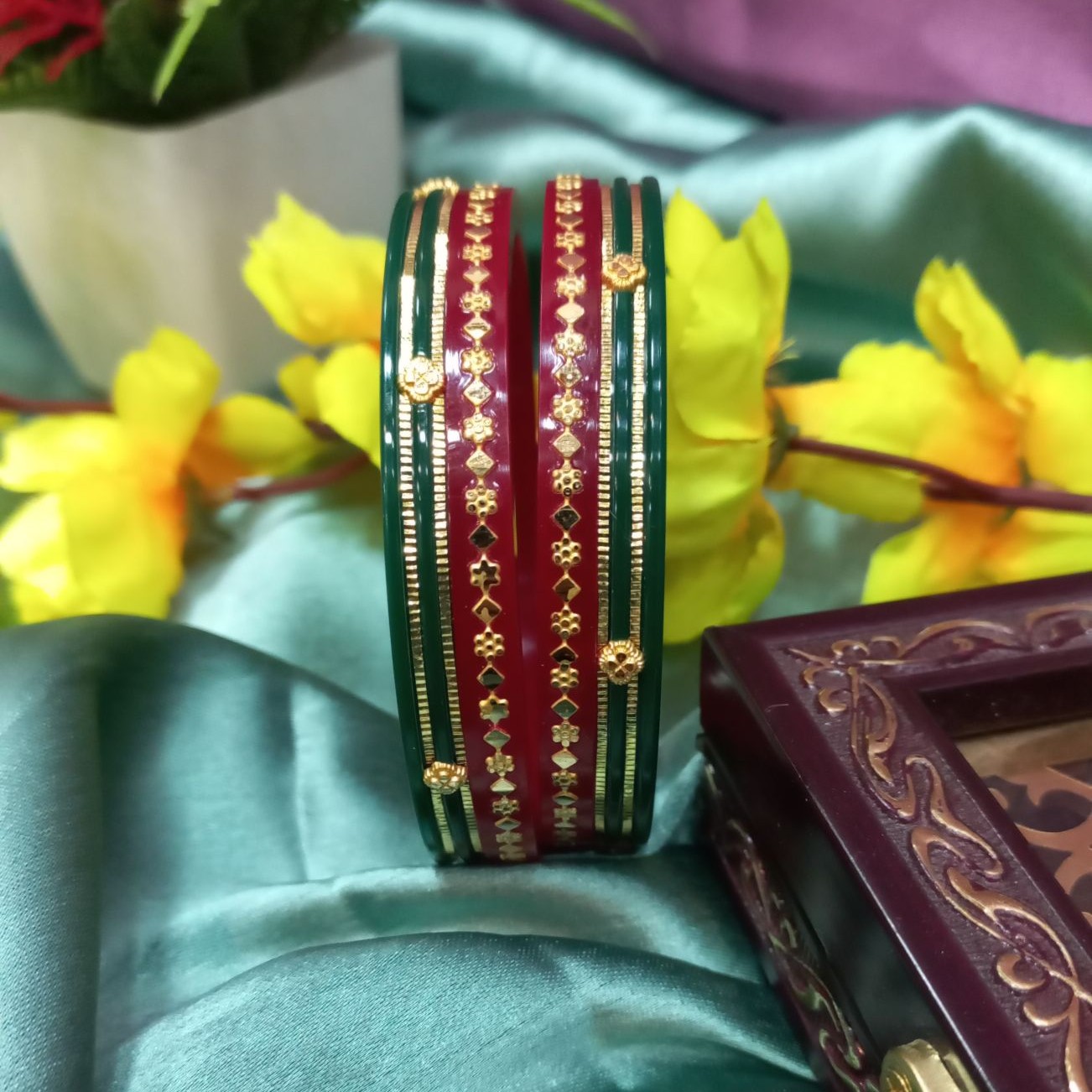 22KT Gold  Fancy Plastic Chudi