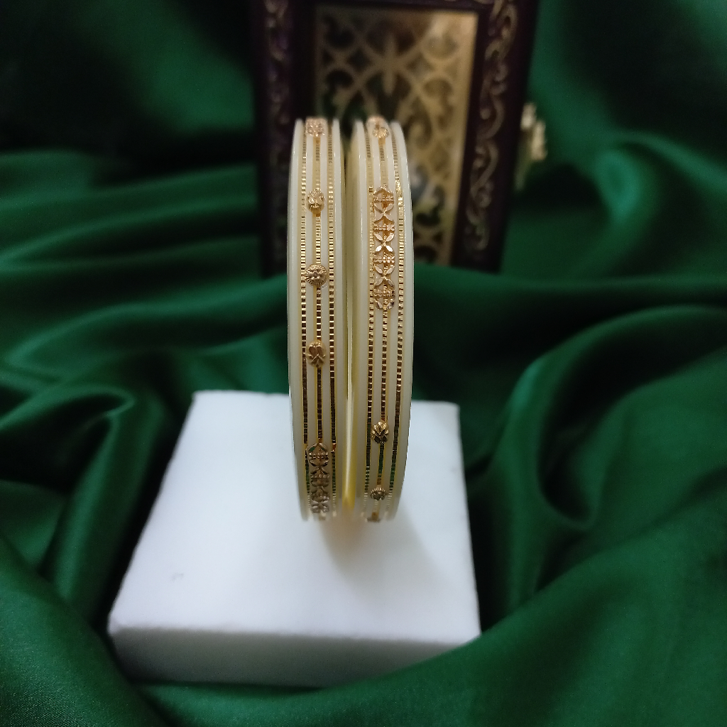 22kt fancy gold plastic chudi