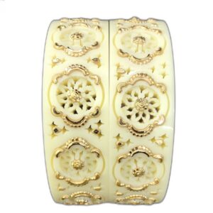 916 Gold  fancy carving Bangle
