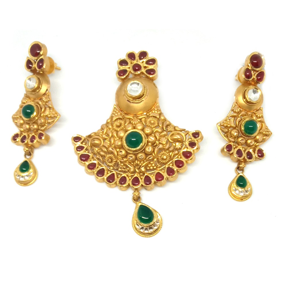 22KT Gold Antique Bridal Pendant Set - LJ-6