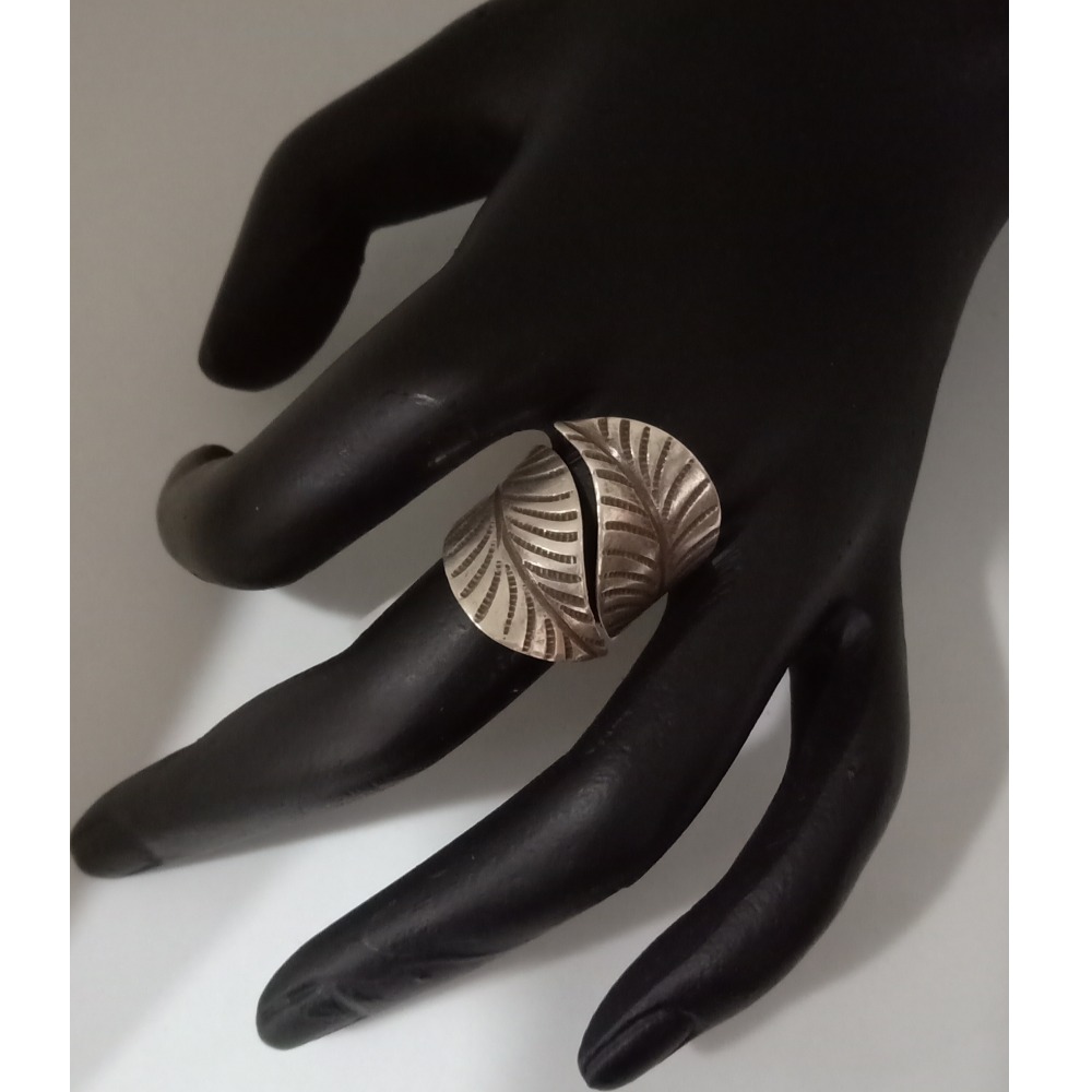 925 Antique Silver Ring LJS 004