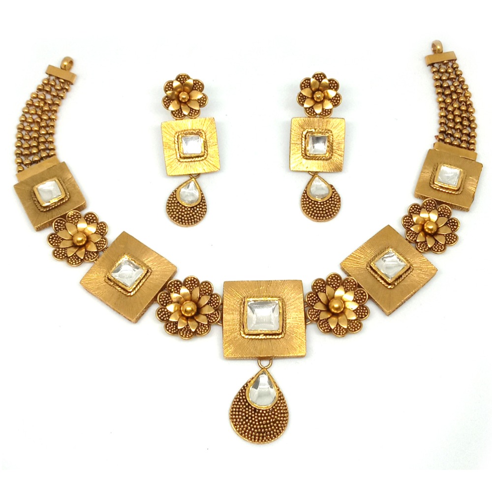 916 Flower Design Gold Antique Necklace Set LJ-00