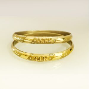 18 Kt Yellow Gold Traditional Handmade Slip-On Bracelet Bangles 16 Gm