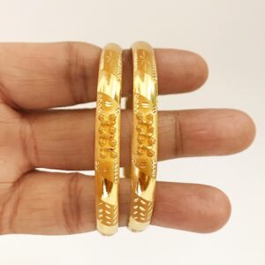 18 Kt Yellow Gold Traditional Handmade Slip-On Bracelet Bangles 16 Gm