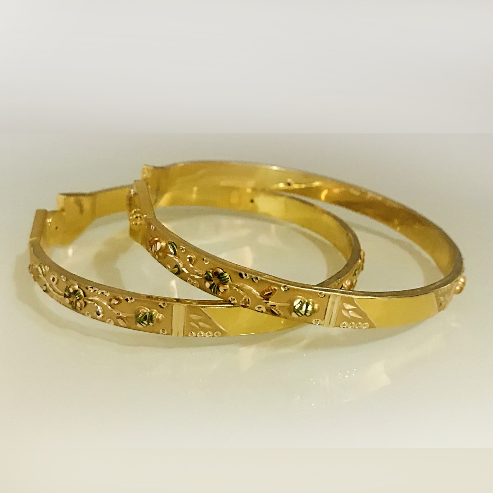 18 Kt Yellow Gold Traditional Handmade Slip-On Bracelet Bangles 18 Gm - Image 5