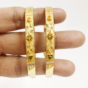 18 Kt Yellow Gold Traditional Handmade Slip-On Bracelet Bangles 18 Gm