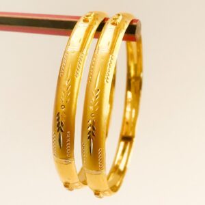 18 Kt Yellow Gold Handmade Slip-On Bracelet Bangles 16 Gms (2 Pieces)