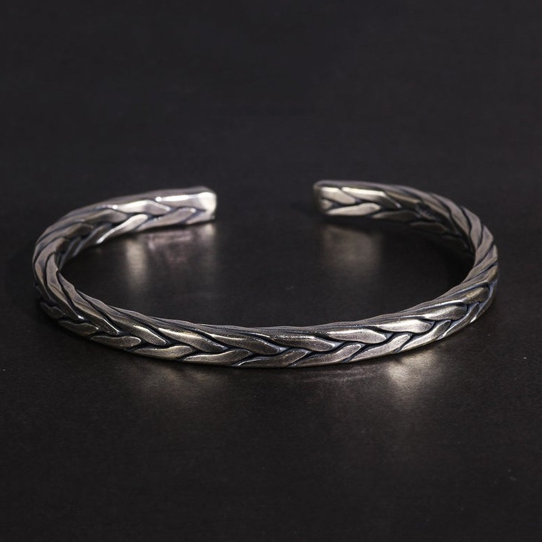 18 kt hallmark stamped white gold braided men's cuff bracelet 45 gms - Image 2