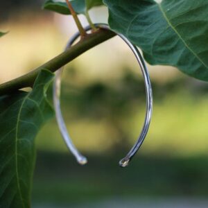 18 kt hallmark stamped white gold men's open cuff bracelet 16 gms