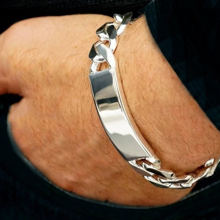 18 Kt White Gold Personalized Link Handmade Men's Bracelet 25 Gms