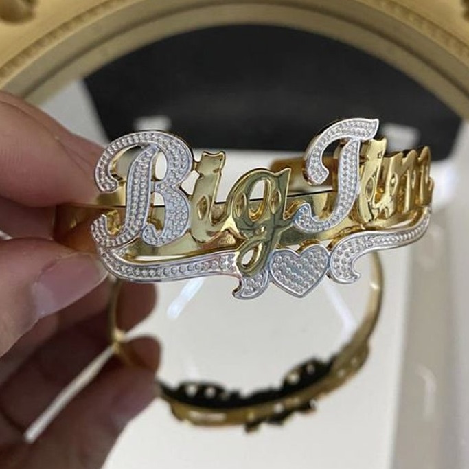 18 Kt Yellow Gold Personalized Cuff Handmade Men's Bracelet 40 Gms - Image 3