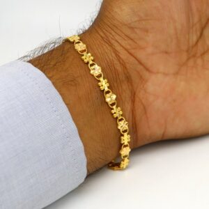 18 Kt Yellow Gold Stylish Chain Handmade Men's Bracelet 15 Gm