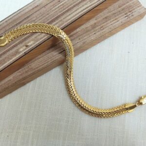 18 Kt Yellow Gold Snack Style Handmade Men's Bracelet 20 Gms