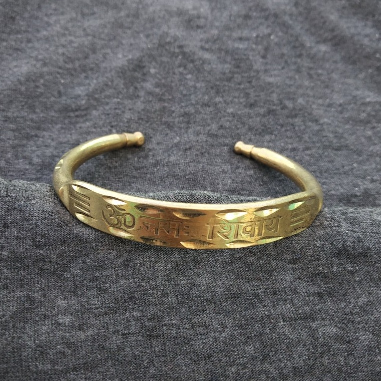 18 Kt Yellow Gold Open Cuff Handmade Men's Bracelet 30 Gms