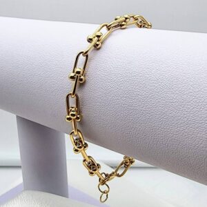 18 Kt Yellow Gold U-Shaped Link Handmade Men's Bracelet 15 Gms