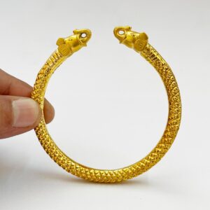 18 Kt Yellow Gold Chunky Elephant Cuff Handmade Men's Bracelet