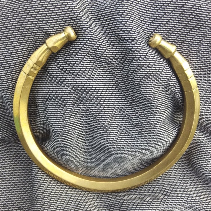 18 Kt Yellow Gold Open Cuff Handmade Men's Bracelet 30 Gms