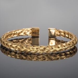 18 Kt Yellow Gold Open Cuff Handmade Men's Bracelet 40 Gms