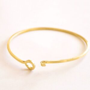 18 Kt Yellow Gold Square Hook & Eye Thin Cuff Women's Bracelet Bangle