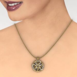 18K White Gold Meleeny Diamond Pendant