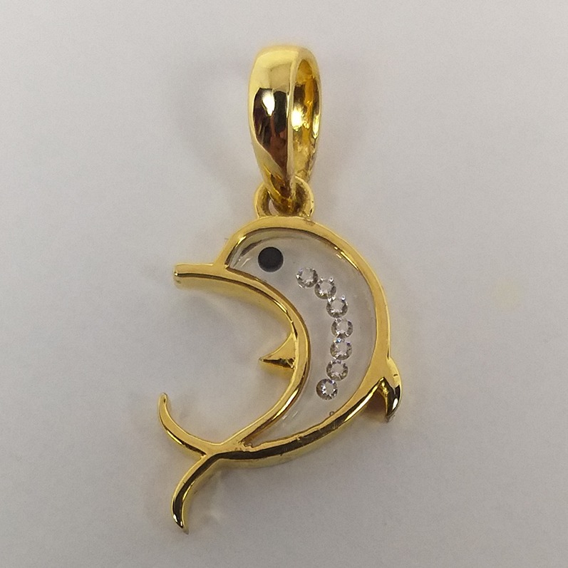 18KT Gold Real Diamond Setting In Glass Attractive Dolphin Pendant