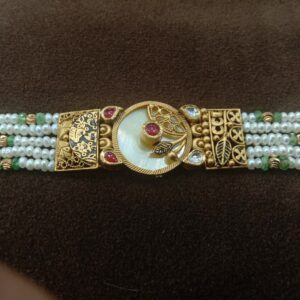 22 k Gold Antique Jadtar Bracelet