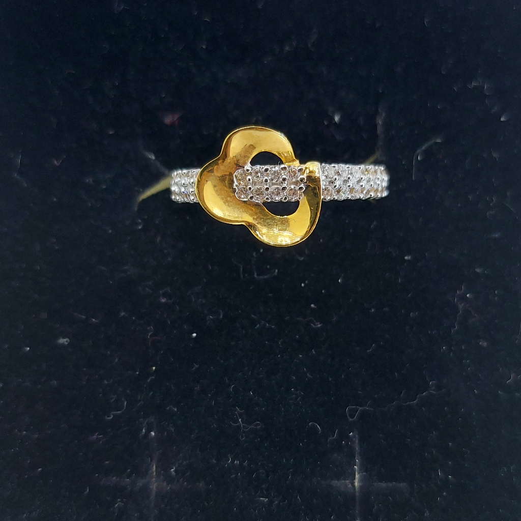 916 Gold CZ Designer Ring For Women - Image 6
