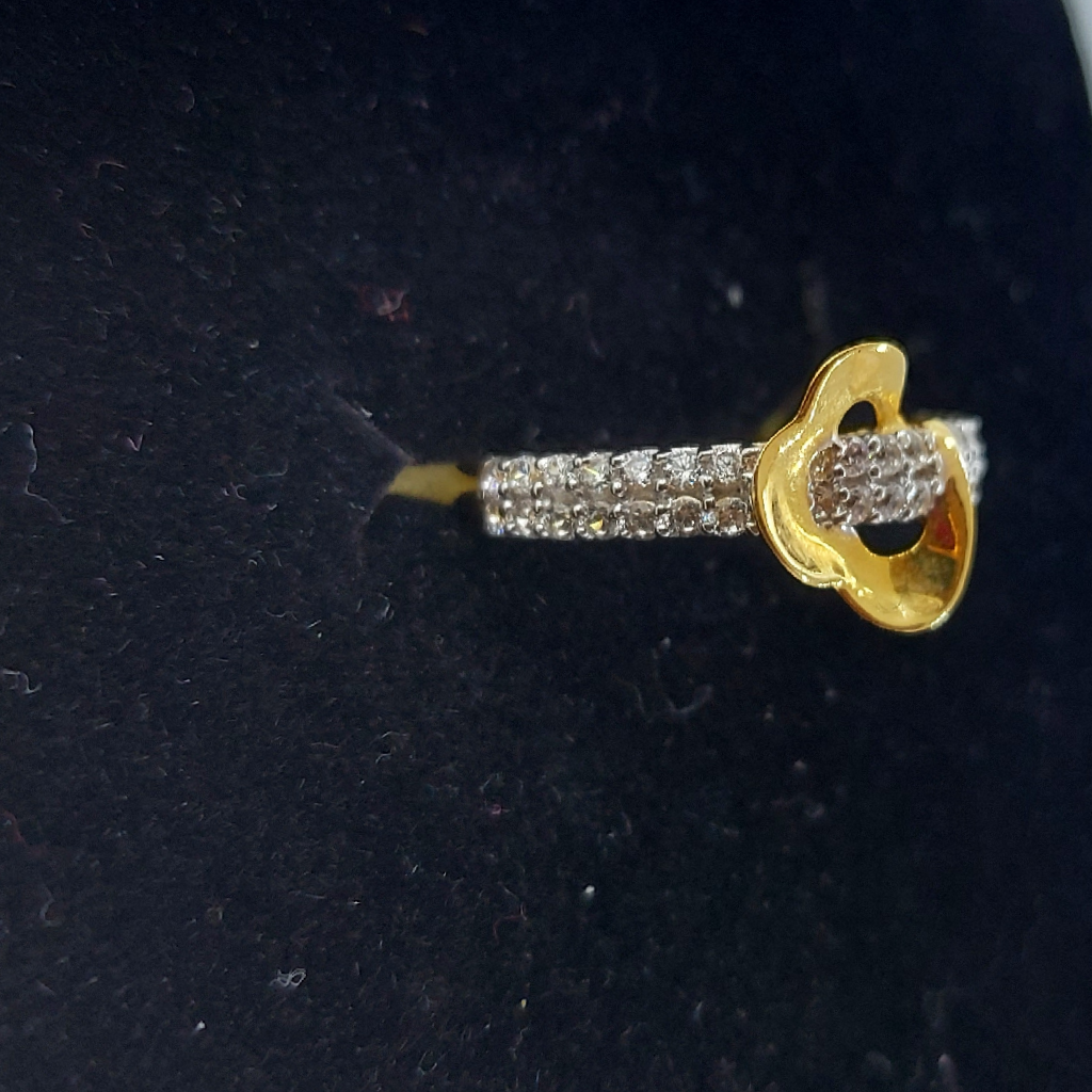 916 Gold CZ Designer Ring For Women - Image 5