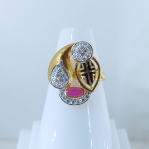 Ladles F. Ring