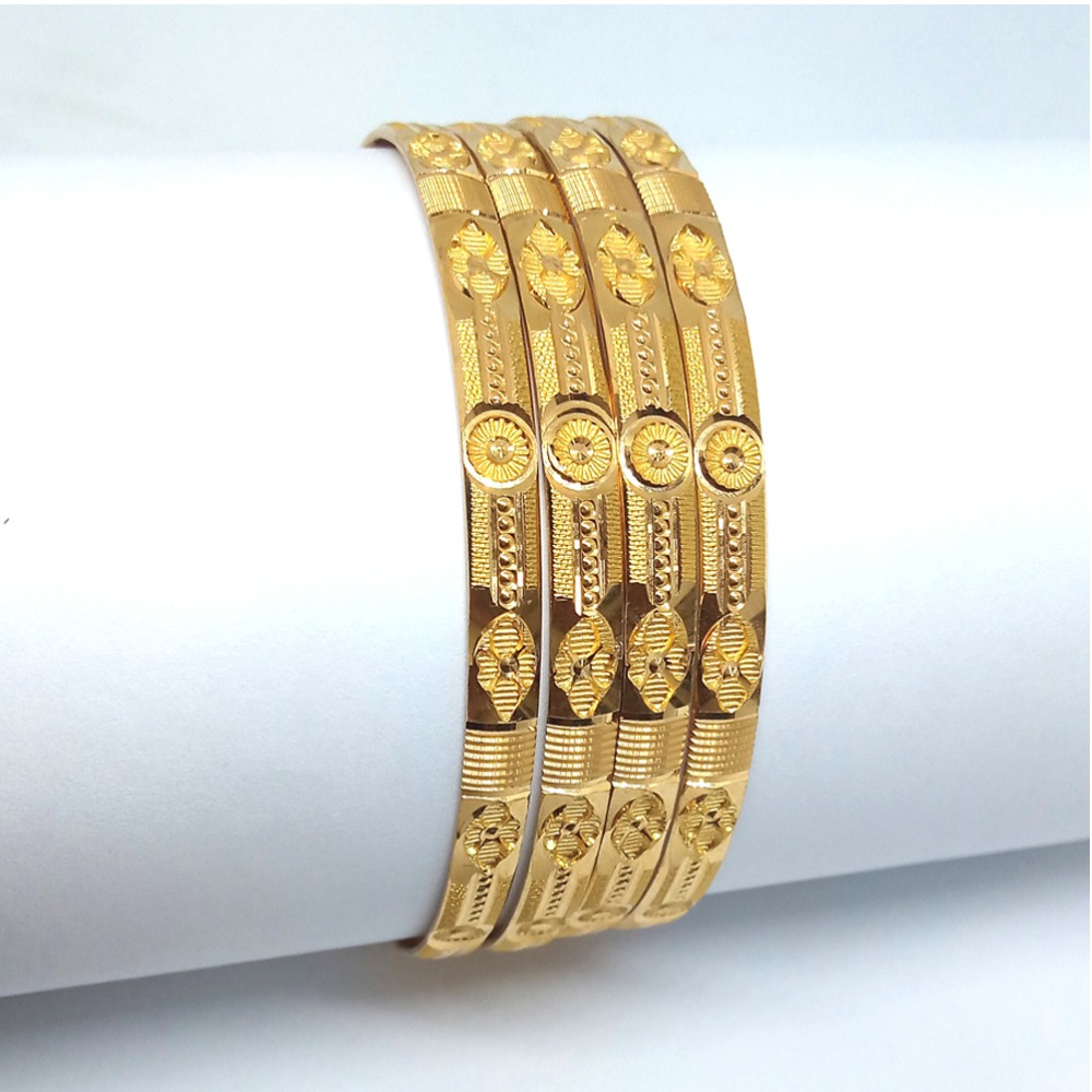 916 Yellow Gold 4 Piece Machine Cut Bangle